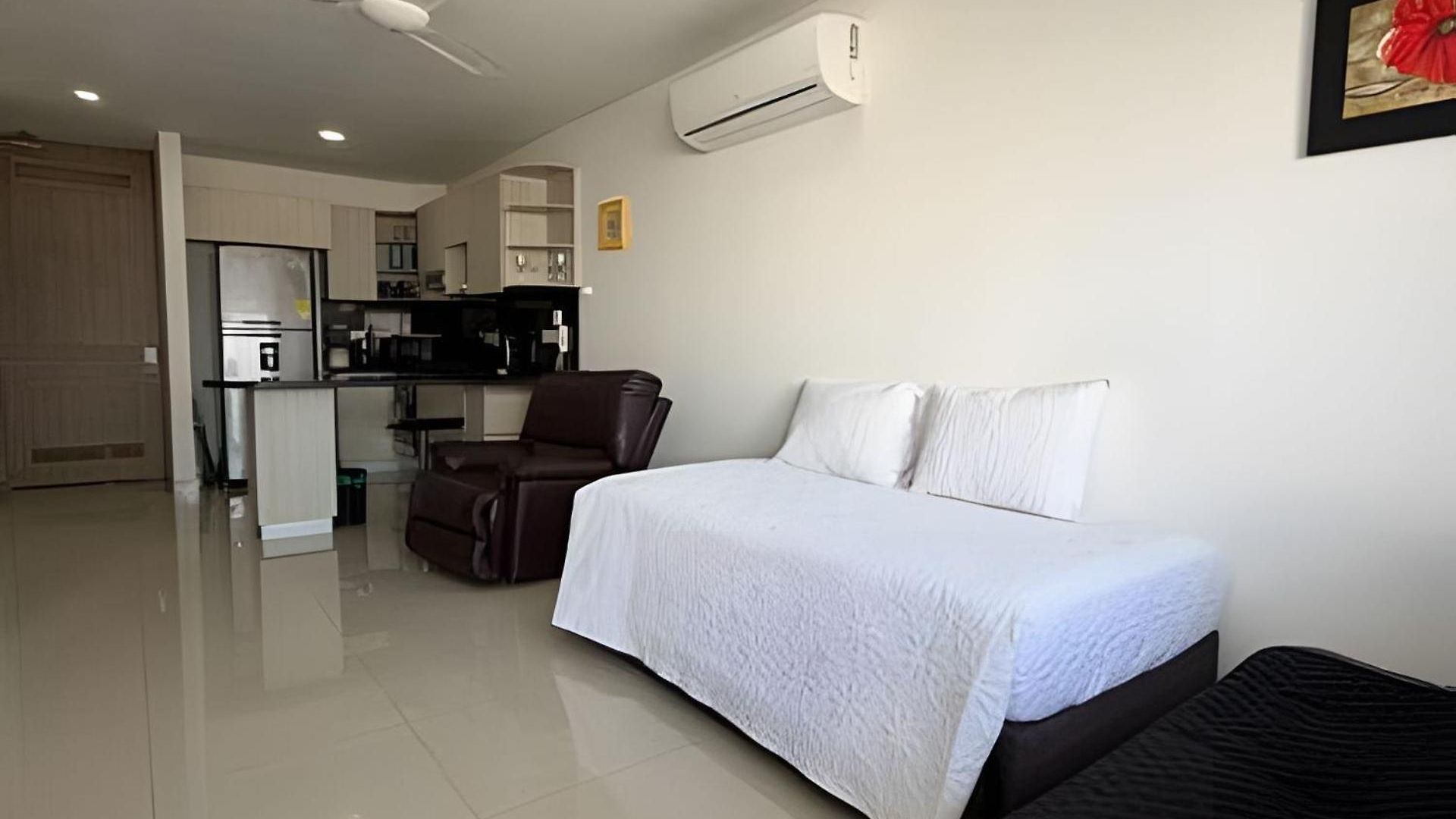 Apartamento Hermoso Apto De 1 Hab Con Vista Al Mar - Piso 10