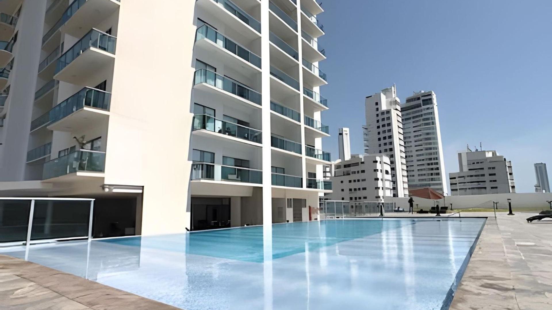 Hermoso Apto De 1 Hab Con Vista Al Mar - Piso 10 Apartamento *