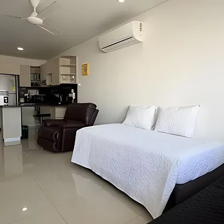 Apartamento Hermoso Apto De 1 Hab Con Vista Al Mar - Piso 10