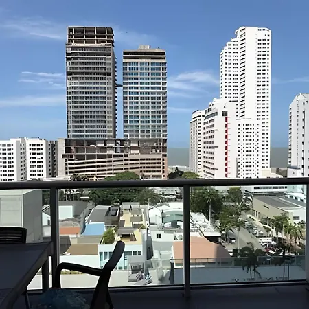 Apartamento Hermoso Apto De 1 Hab Con Vista Al Mar - Piso 10 *
