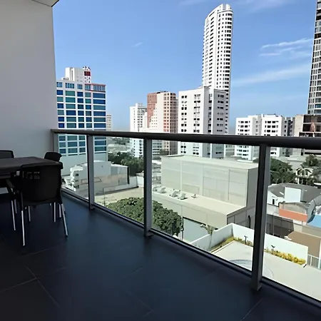 Hermoso Apto De 1 Hab Con Vista Al Mar - Piso 10 Apartamento *