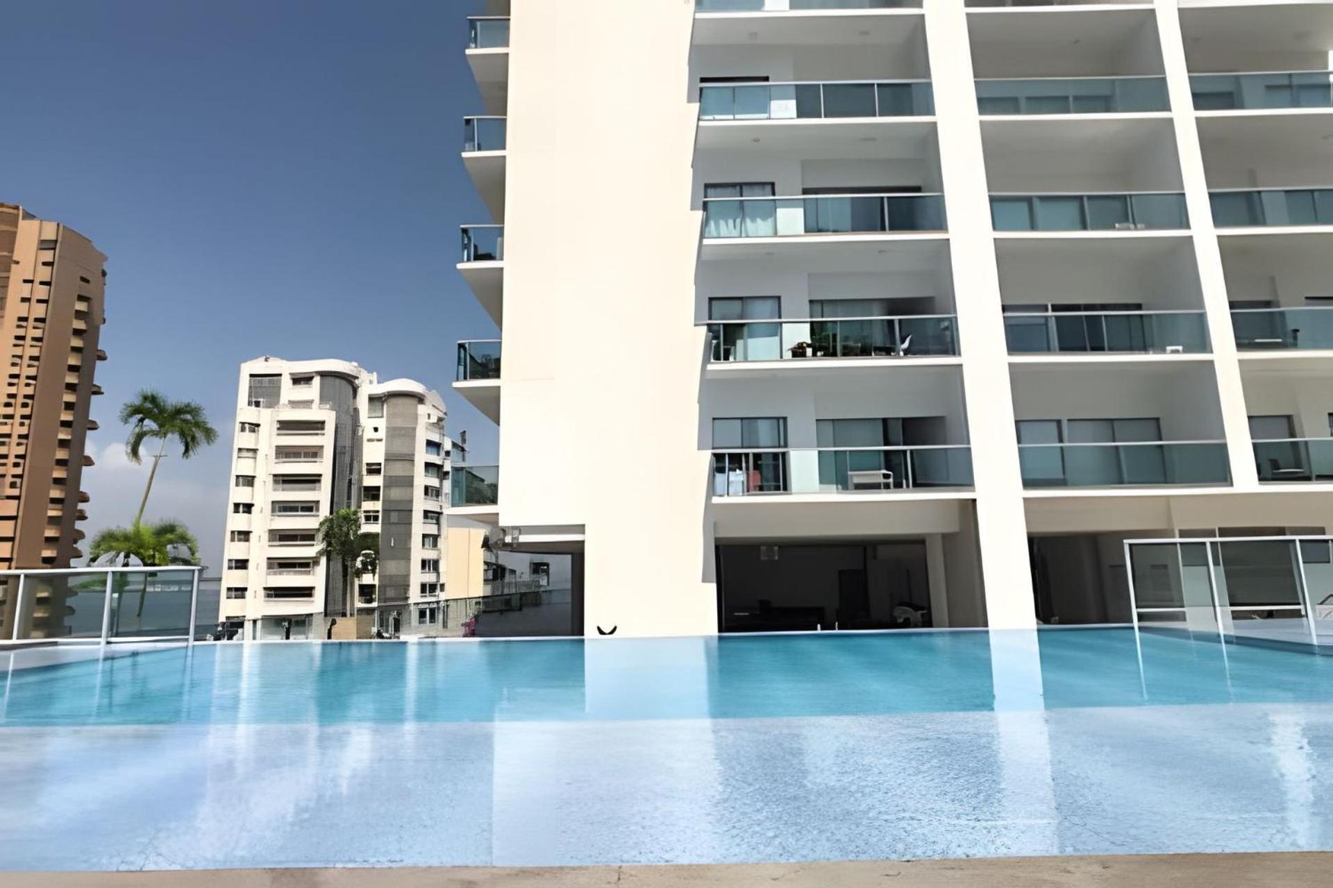 Apartamento Hermoso Apto De 1 Hab Con Vista Al Mar - Piso 10 Cartagena