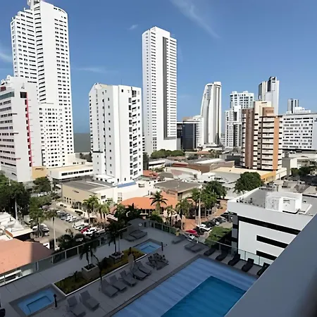 Apartamento Hermoso Apto De 1 Hab Con Vista Al Mar - Piso 10